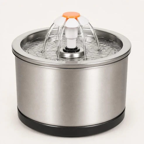 Fontaine à eau chat design inox — Klar