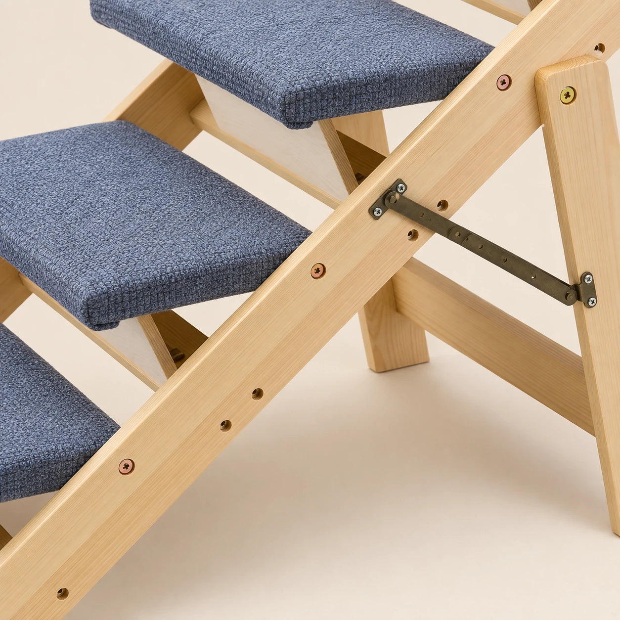 Escalier en bois pour chien — Trapp