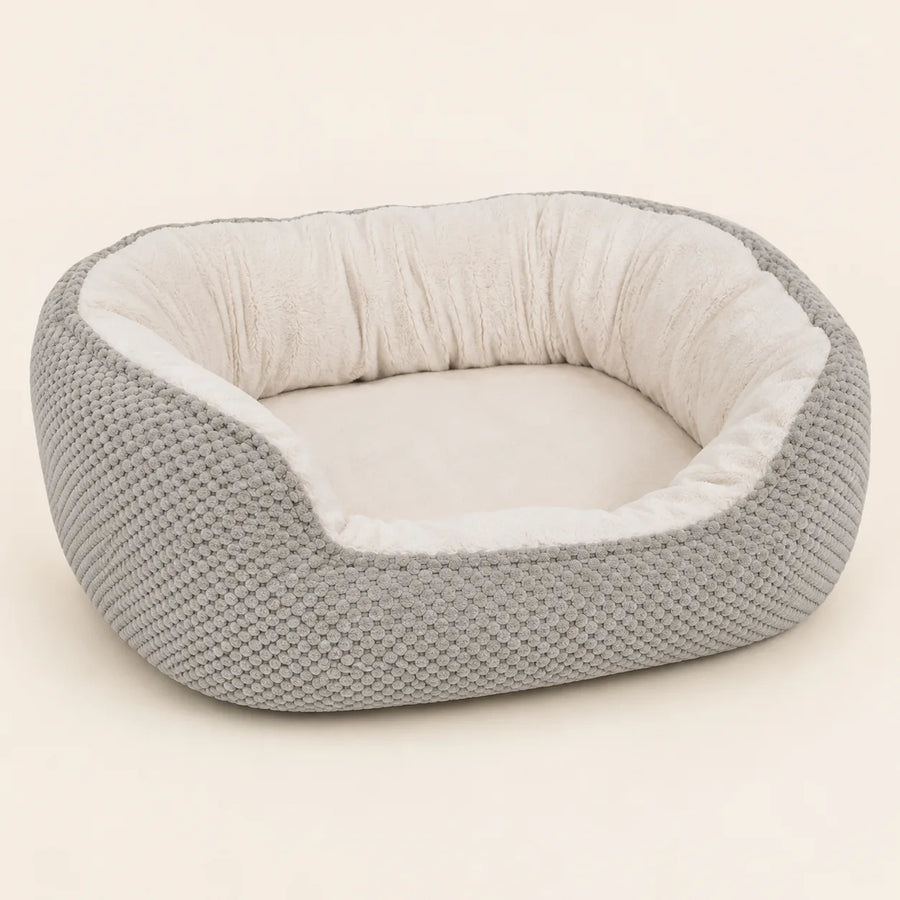 Couchage enveloppant en tissu doux pour chien — Våg